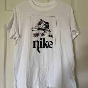 Nike graphic tee